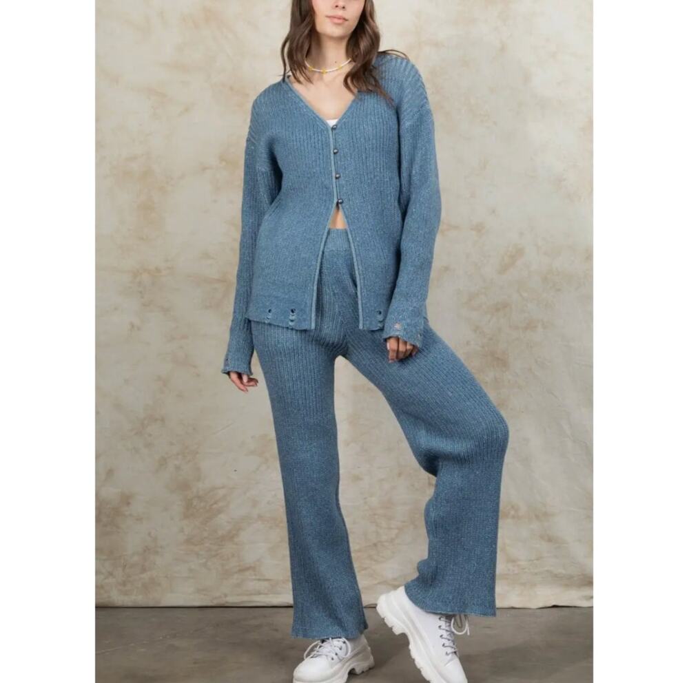 Loveriche Sweater & Pants Two-Piece Set Blue Mix Size Large NWT Comfy Lounge